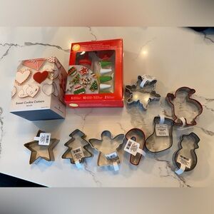 Festive Holiday Cookie Cutter Bundle